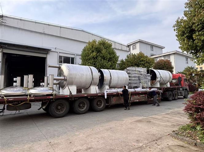 4T純化水設備+純化水儲罐