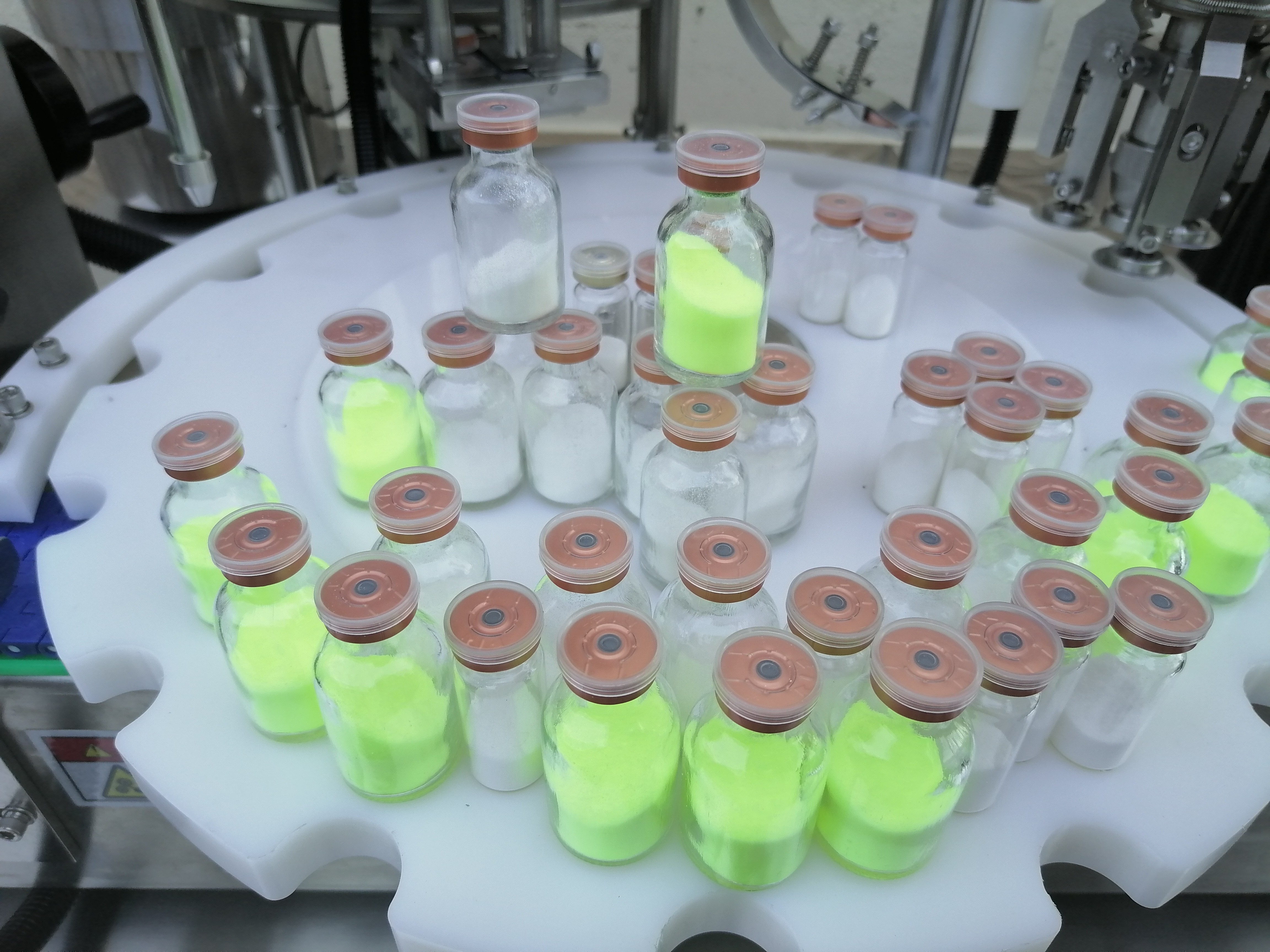 圣刚与某玩具企业达成战略合作，定制专属彩沙灌装机赋能品质升级