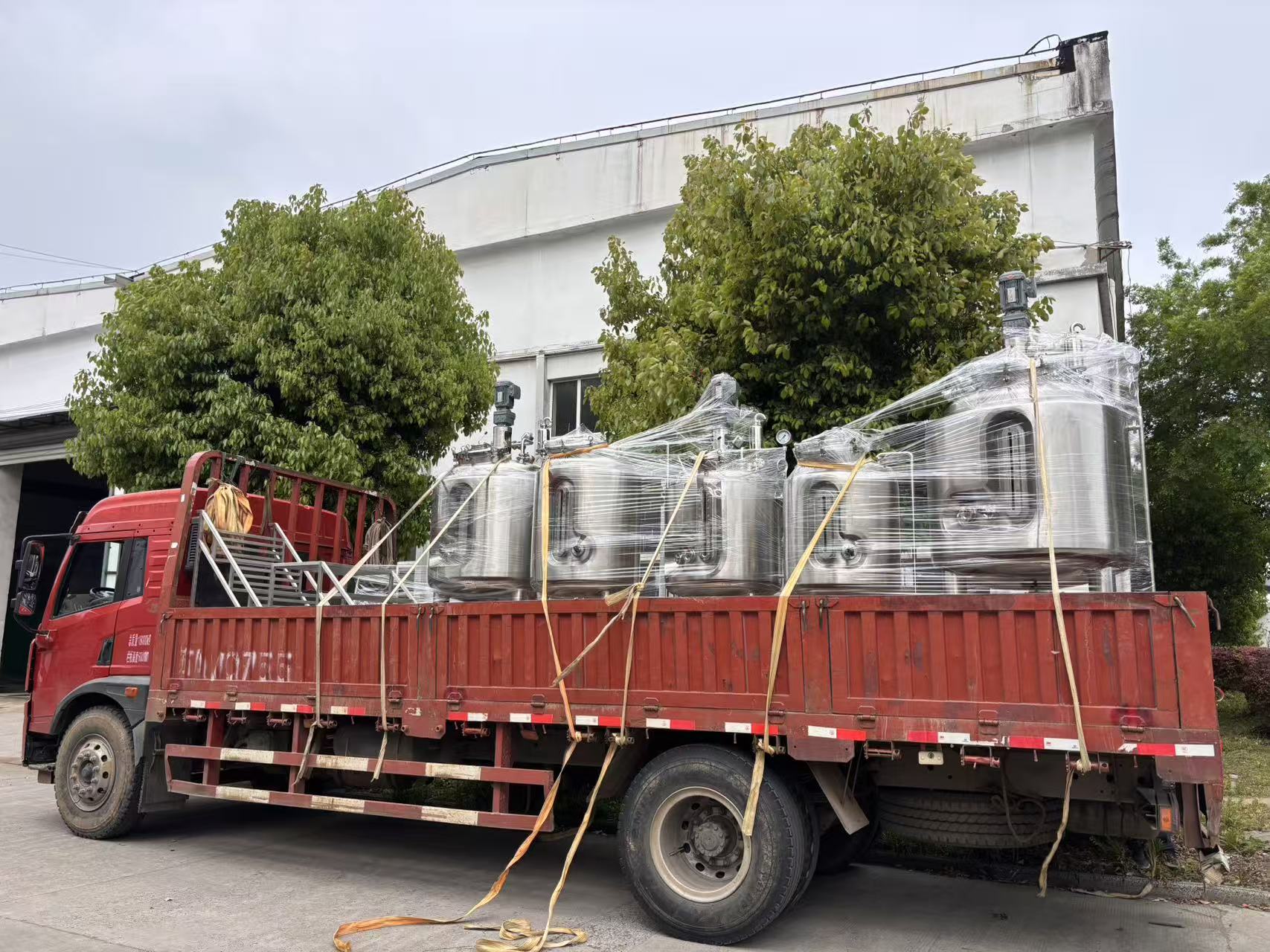 配液系統裝車中，發往安徽客戶！！